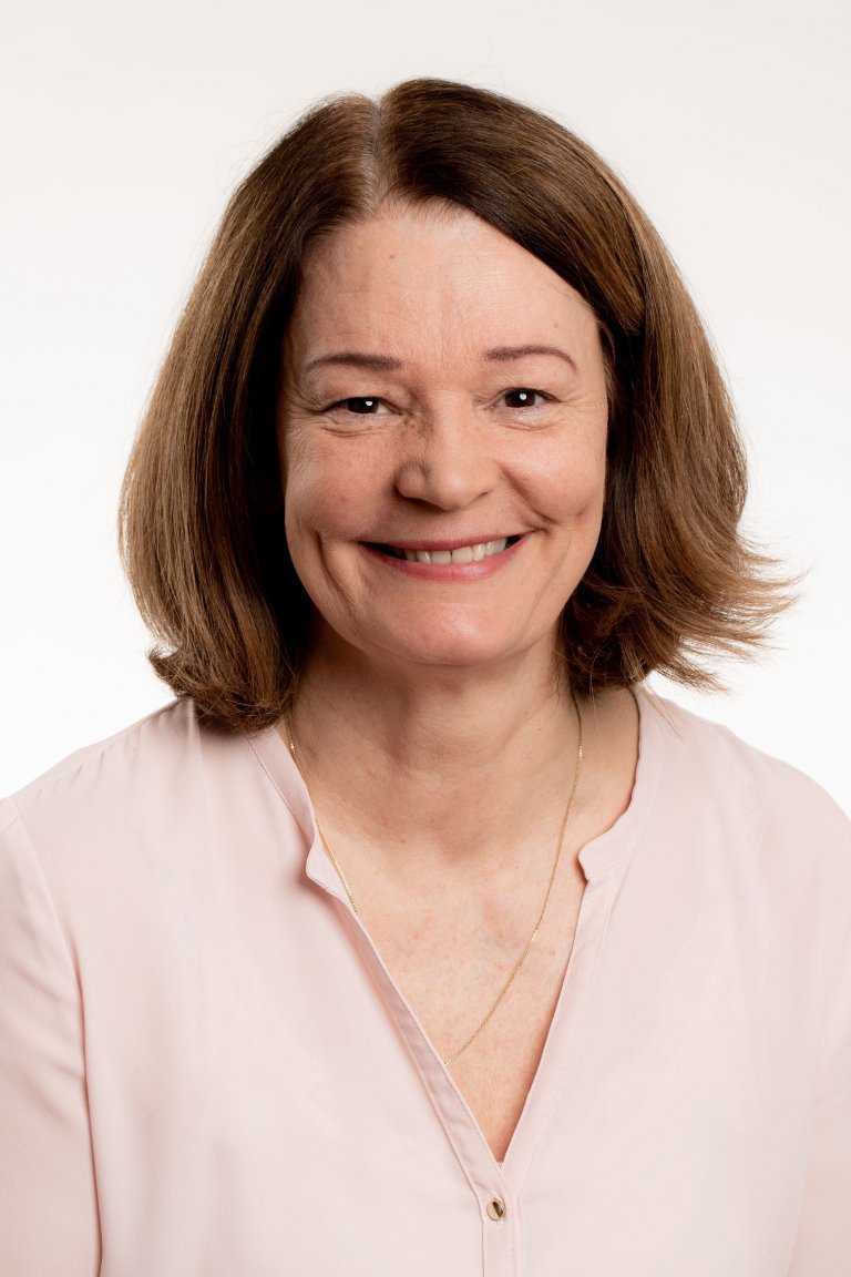 Jakobína Elva Káradóttir